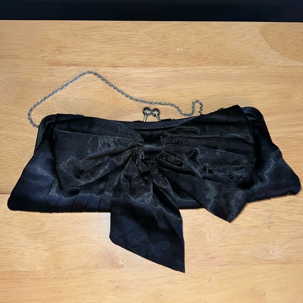 Goth vintage le chateau clutch bag